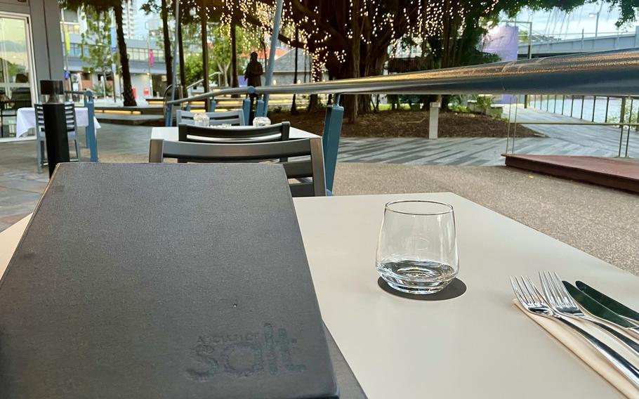 A Touch of Salt, situated along Ross Creek in Townsville in Queensland, Australia, is the perfect setting for a casual dinner or a special event. 