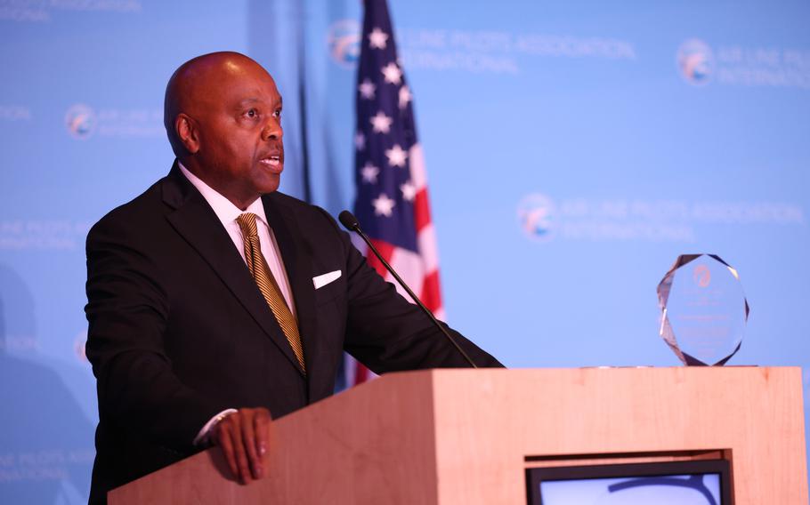 Phil Washington, CEO of Denver International Airport, accepts an award on September 16, 2022. Washington is President Biden’s nominee to lead the Federal Aviation Administration. He’s also a 24-year veteran of the U.S. Army.