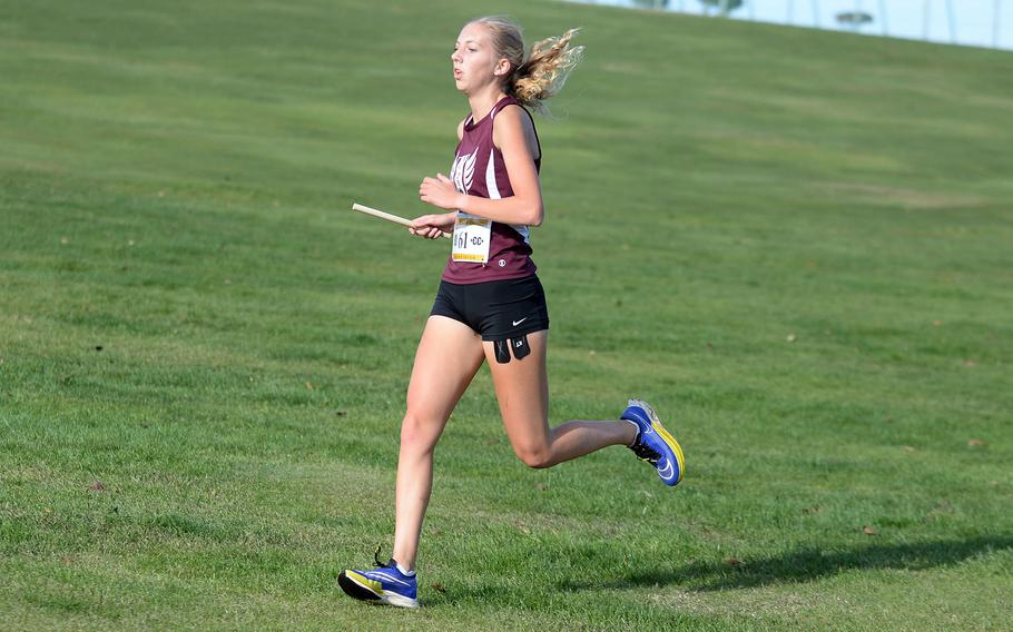Senior Jane Williams paired with Tyler Gaines to pace Matthew C. Perry to victory in the team relay and a sweep of every Far East cross country meet Division II title.