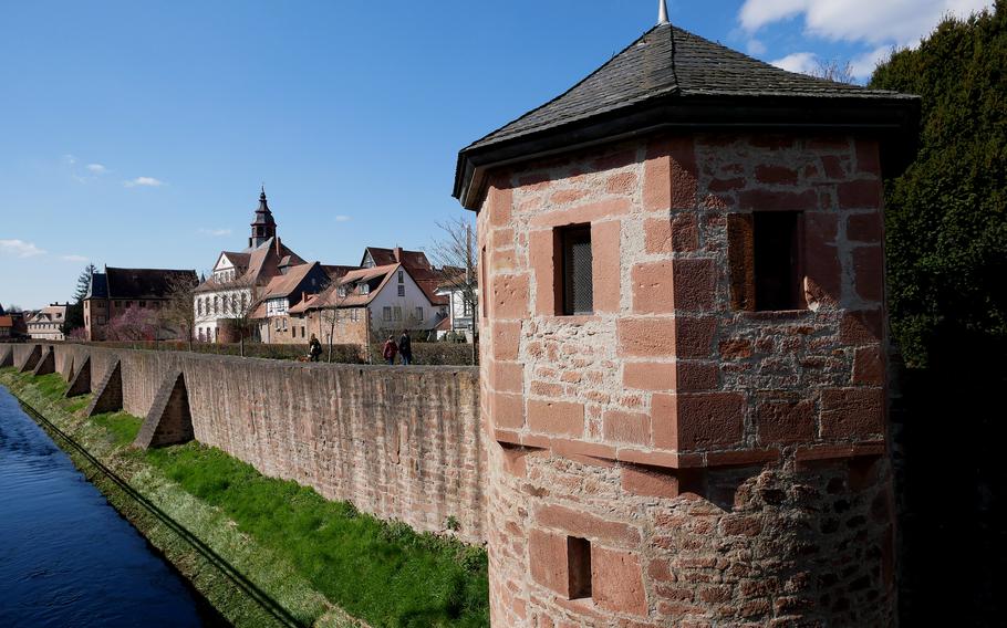 The old ramparts surrounding Buedingen, Germany’s old town quarter, with the Seemenbach stream at left. You can stroll atop it, or walk along a nice green stretch between the walls and the city.