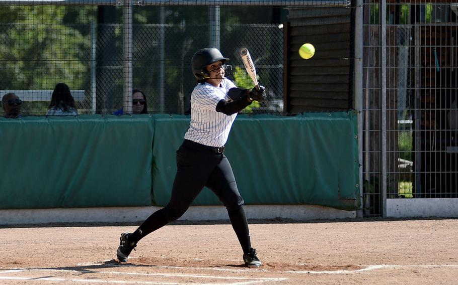 Sam Leon hits.