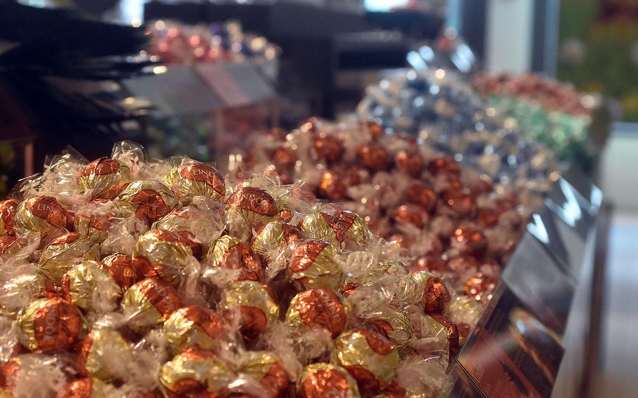 Clothing purchased at the Noventa di Piave Outlet mall in northeastern Italy may fit a little differently after filling up at the Lindt chocolate outlet store.