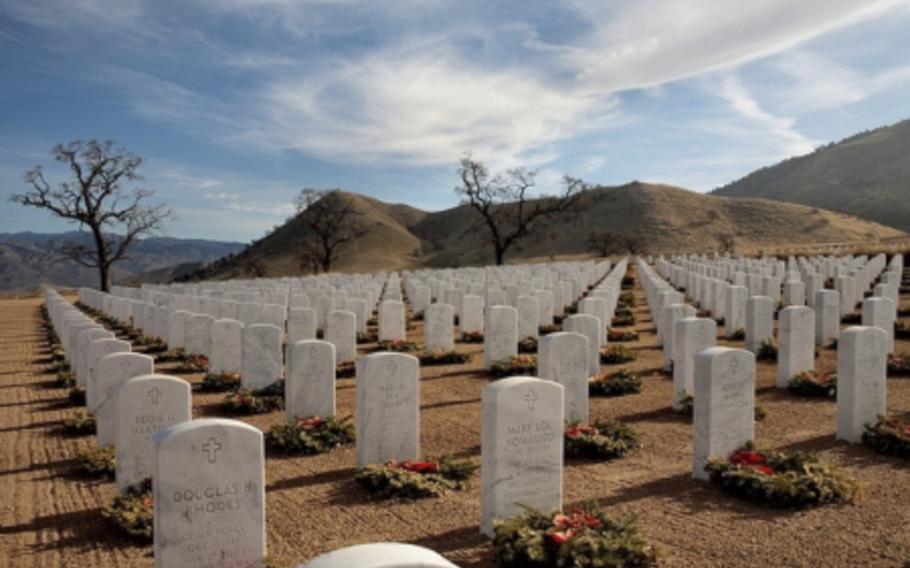 Burial area at Bakersfield National Cemetery.  www.cem.va.gov