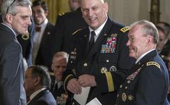 Army Chief of Staff Gen. Raymond T. Odierno, center, with Jouint Chiefs of Staff Chairman Gen. Martin Dedmpsey and White House Chief of Stafrf Denis McDonough, before a White House ceremony in 2013.