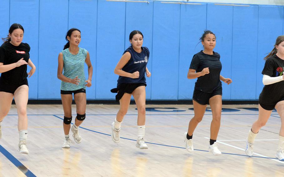 Osan players practice.