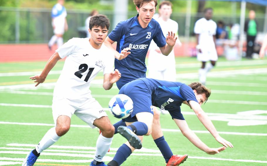 Levi Chapman is fouled close to the goal.