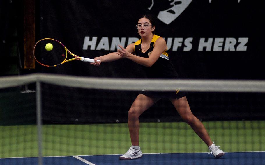 Black and gold underdogs battle to reach semis Stars and Stripes