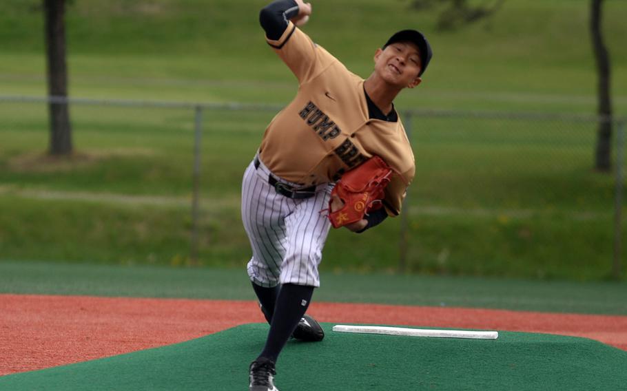 Humphreys freshman right-hander Eric Ji got the win, striking out seven while giving up three hits and a walk.