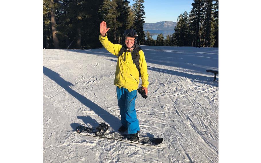 Air Force veteran Dick Schulze is the country’s oldest competitive snowboarder.