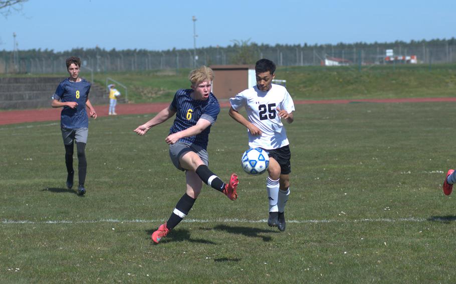 Lucas Hendrixson takes a shot.
