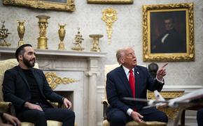 President Donald Trump and Nayib Bukele, the president of El Salvador, meet at the White House in April. MUST CREDIT: Al Drago/For The Washington Post