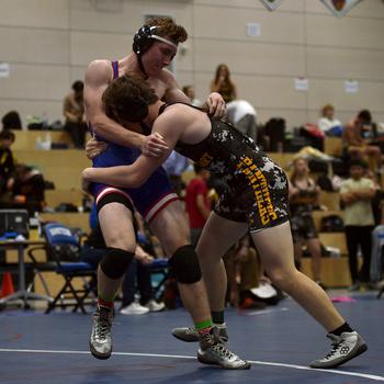 Kydan Echard will try to defend his title.