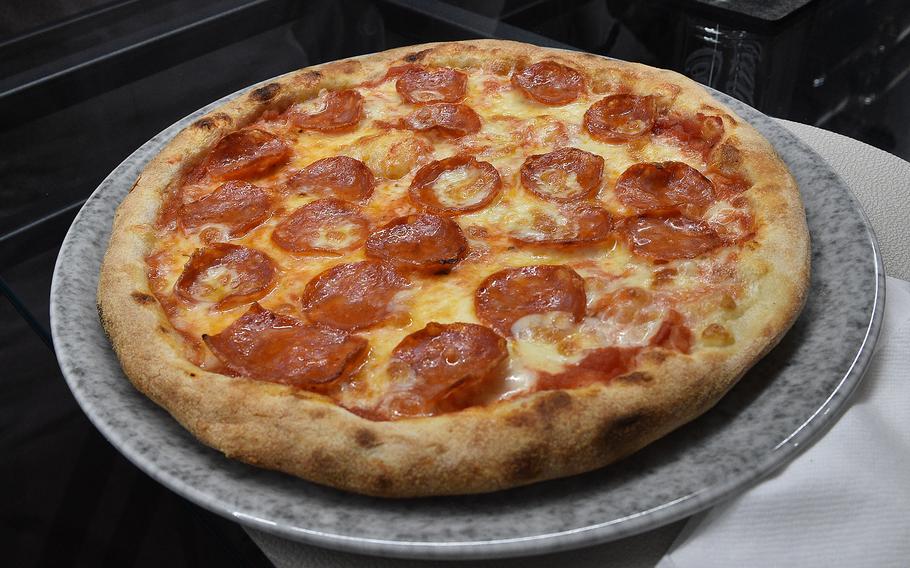 This pepperoni pizza served at Caruso Ristorante and Vini in Kirchheimbolanden restored faith in such pies in the German region. The waiter seemed disappointed in such a basic order, though.