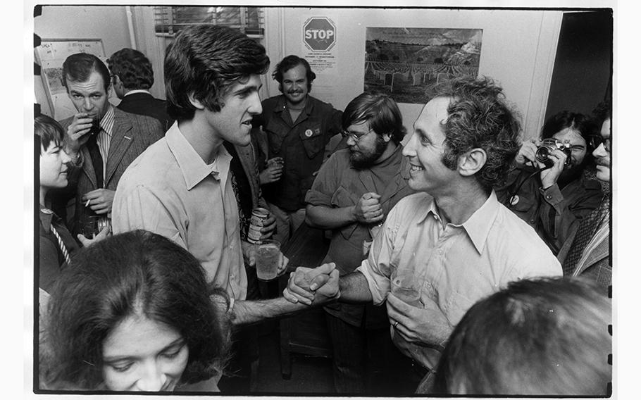 Daniel Ellsberg, right, shakes hands with the future senator and secretary of state John F. Kerry, then the head of Vietnam Veterans Against the War, in 1971. 