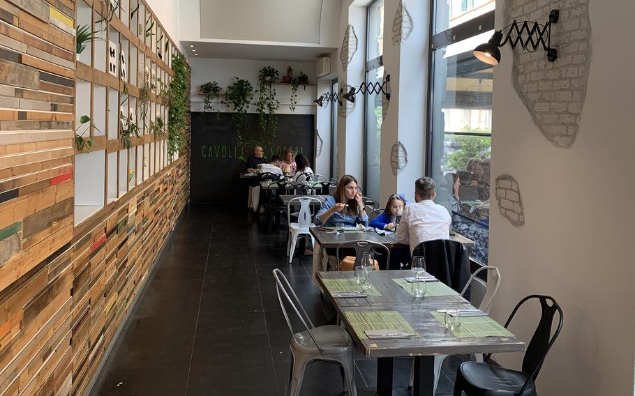 Cavoli Nostri in Naples' Santa Lucia neighborhood offers upscale vegetarian and vegan cuisine in a setting with northern Europe-inspired decor. Indoor and outdoor seating is available. 