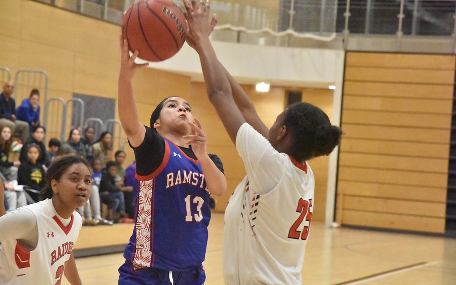 Dem’Ree Carter’s shot is blocked.