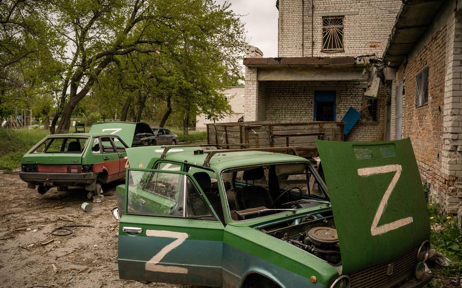 Cars marked with the letter Z in Kutuzivka.