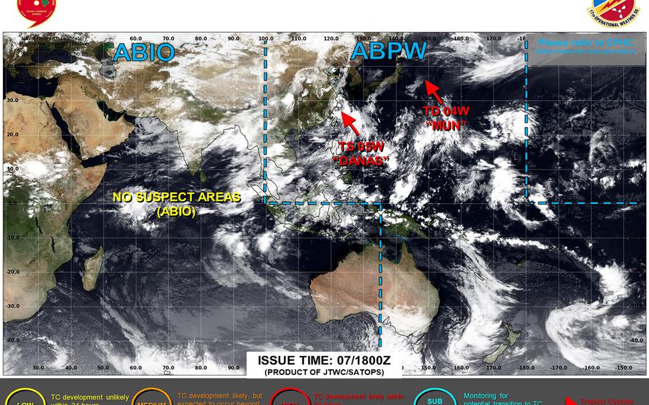 Danas getting set to curve into China’s east coast, still remains well out of range of Okinawa.