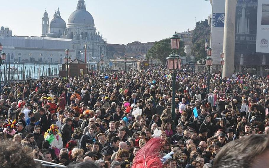 Looking for a place with peace and quiet and a chance to explore all by yourself? Then  Venice during Carnevale is NOT for you. Thousands and thousands and thousands of people converge on the Italian city during carnival -- especially on sunny days.