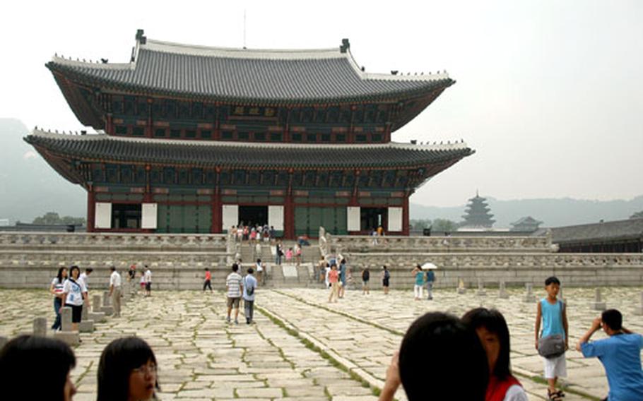 Gyeongbokgung Palace in the northern part of Seoul has survived five centuries of invasion and destruction, to emerge rebuilt in its present state.