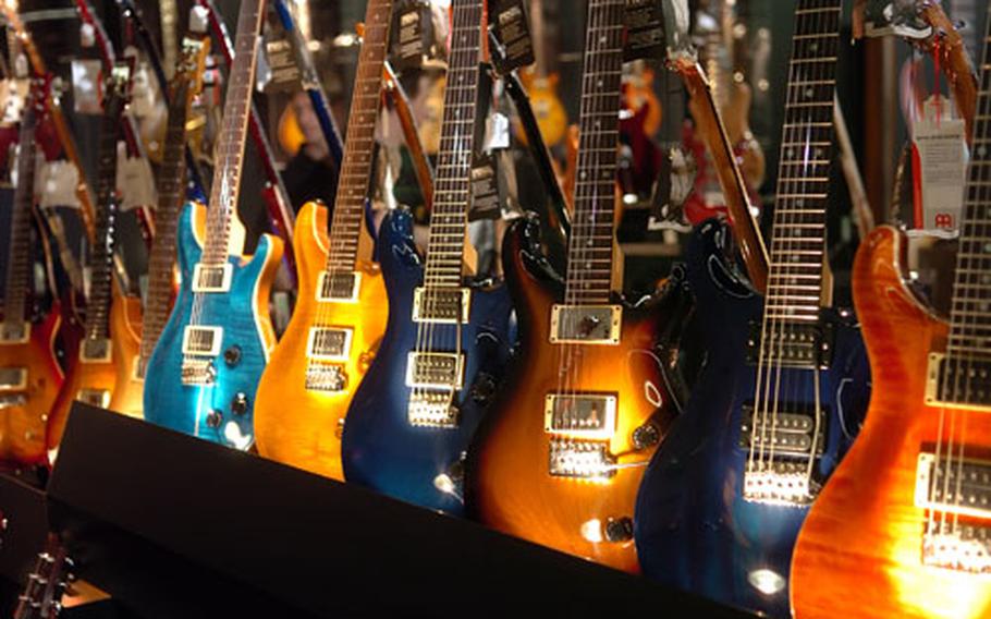 Paul Reed Smith guitars whet the appetites of aspiring musicians at last month’s 2006 Frankfurt Musikmesse.