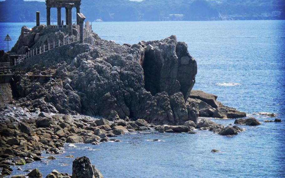 A sight that simply can't be missed is a trip to Yunohama Onsen, a free outdoor hot spring with some ancient Greek decor.