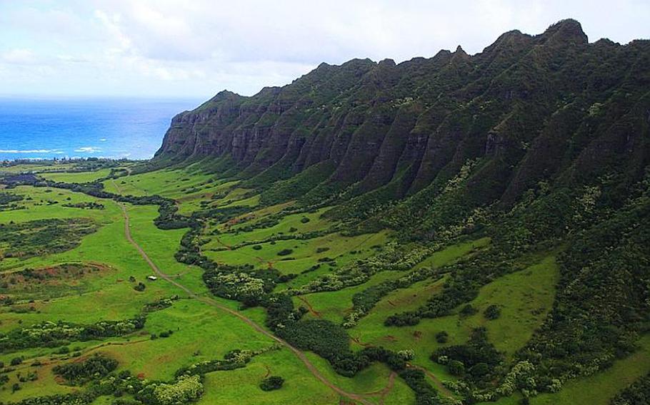I got a spectacular view of Ka'a'awa Valley, along the windward coast of Oahu which was used as backdrops for the movie "Jurassic Park" and the TV show "Lost." 