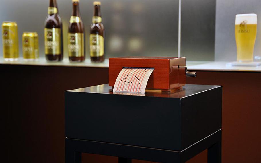 A music box at the Yebisu Beer Museum plays the theme music from the film "The Third Man." After a 1990s commercial campaign, the song became the official Yebisu song.