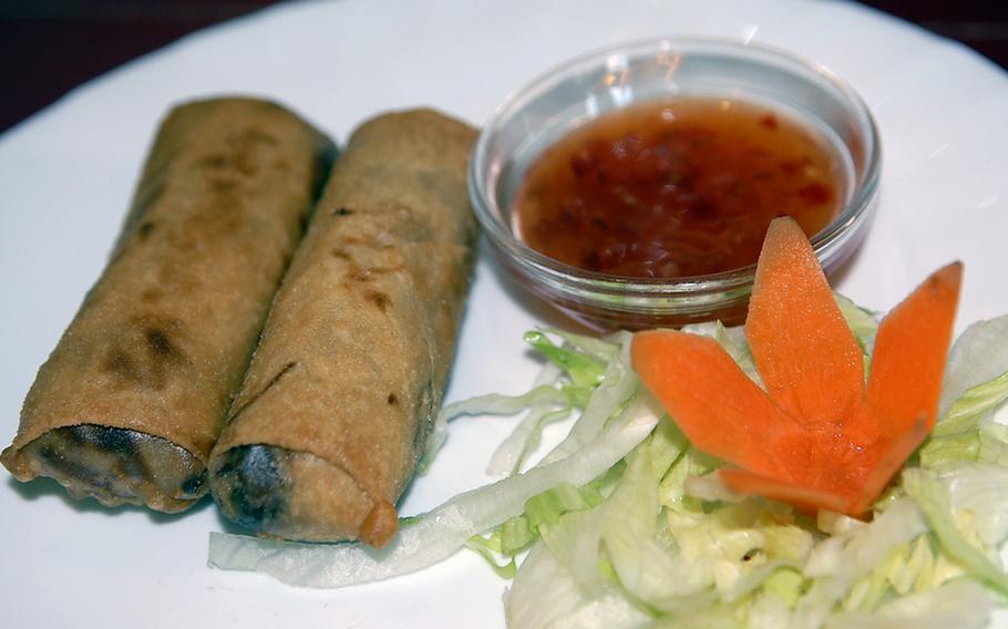 Food is prepared quickly at the Thai imbiss and bistro Khao Lak in Mehlingen, Germany. These egg rolls arrived steaming hot, less than five minutes after ordering.