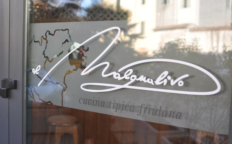 Al Malgualivo is a restaurant offering typical dishes from the Friuli-Venezia Giulia region in northeastern Italy. It's located in the town of Porcia, about a 10-minute drive from Aviano Air Base.