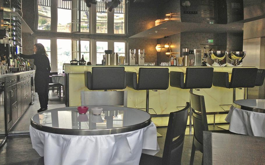 Bonatz, which offers a vast drink selection, is an upscale lounge located in the tower at Stuttgart, Germany's main train station.