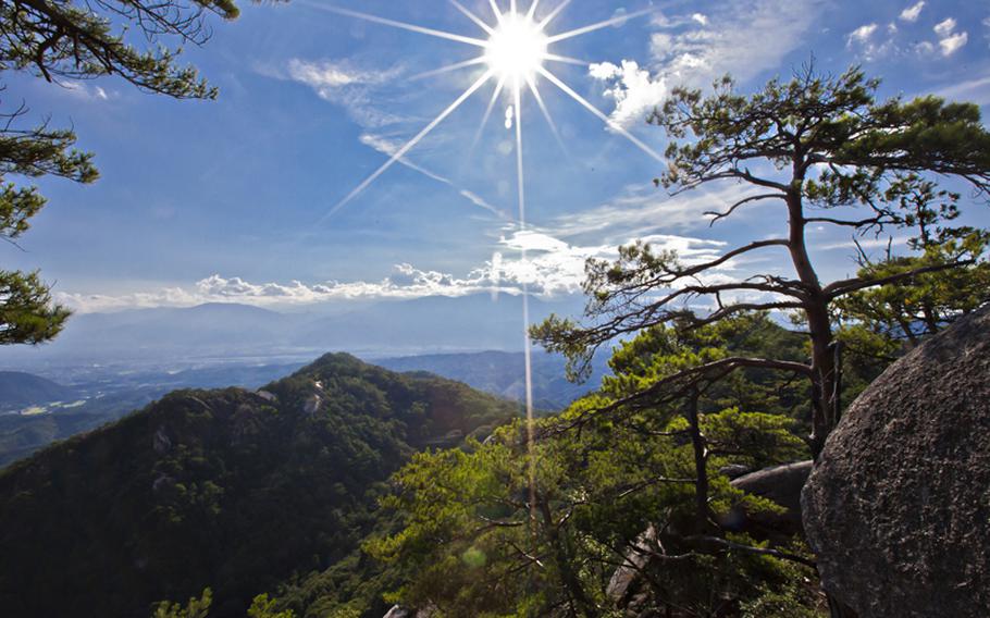 On a clear day Mount Yasaburo-take offers a great view of Mount Fuji and Japan's Southern Alps. This is one of the incredible views to be found in Shosenkyo Valley in Yamanashi prefecture, Japan. 