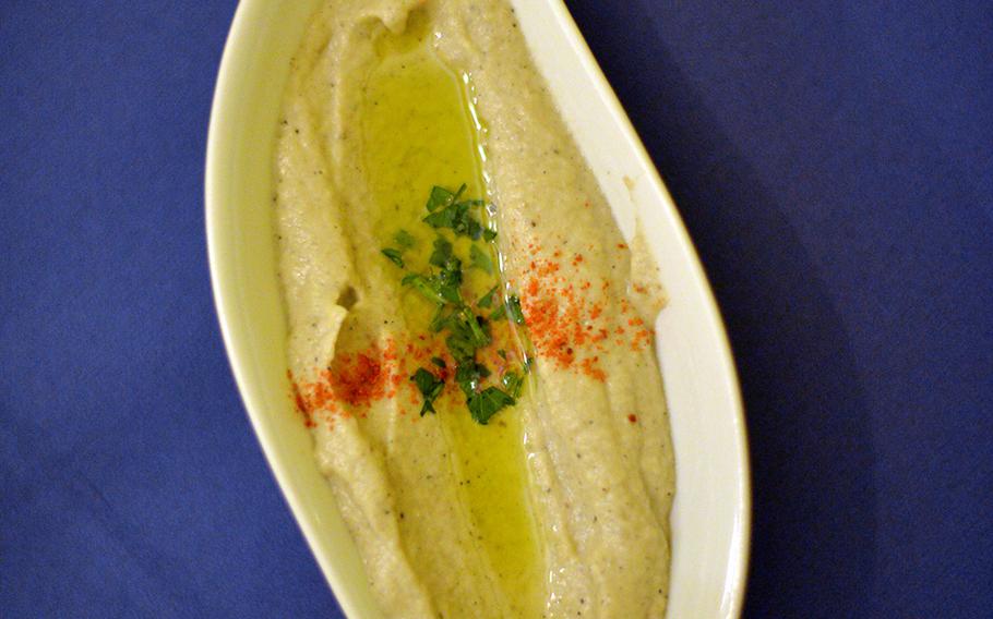  Ristorante Beirut's baba ghanoush -- a blend of eggplant and tahini -- goes great with pocket bread. 