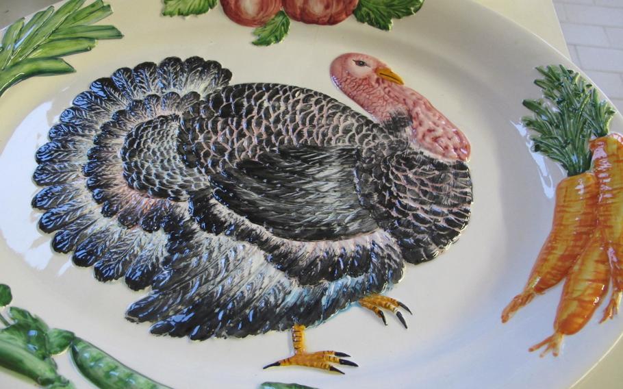 A Thanksgiving platter at La Ceramica VBC cost 7 euros in December 2015.