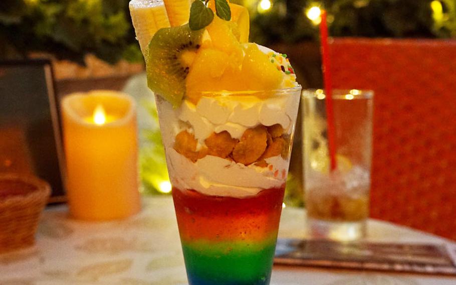 The rainbow parfait at Cobara-Hetta in Tokyo was a bit pricey at 900 yen but very good.