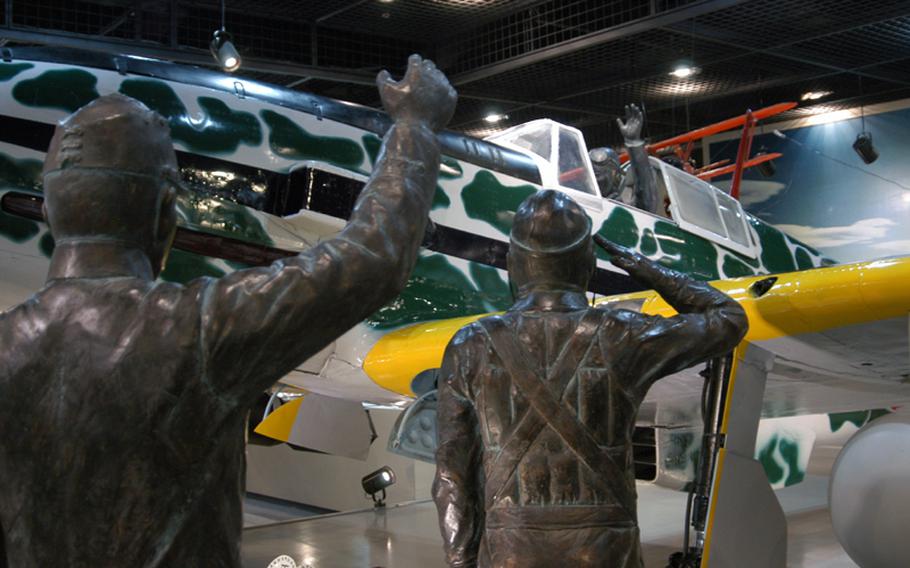 The Army Type 3 Hien Fighter was the masterpiece of Japan's army technology during World War II. Built in 1943, it was the only model with a water-cooling system. The museum has the only aircraft, codename "Tony" to the allies, on display in Japan, located in its main room.