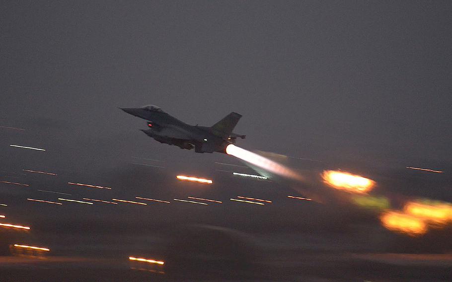 An F-16 Fighting Falcon takes off from Incirlik Air Base, Turkey, in support of Operation Inherent Resolve on Aug. 12, 2015. 