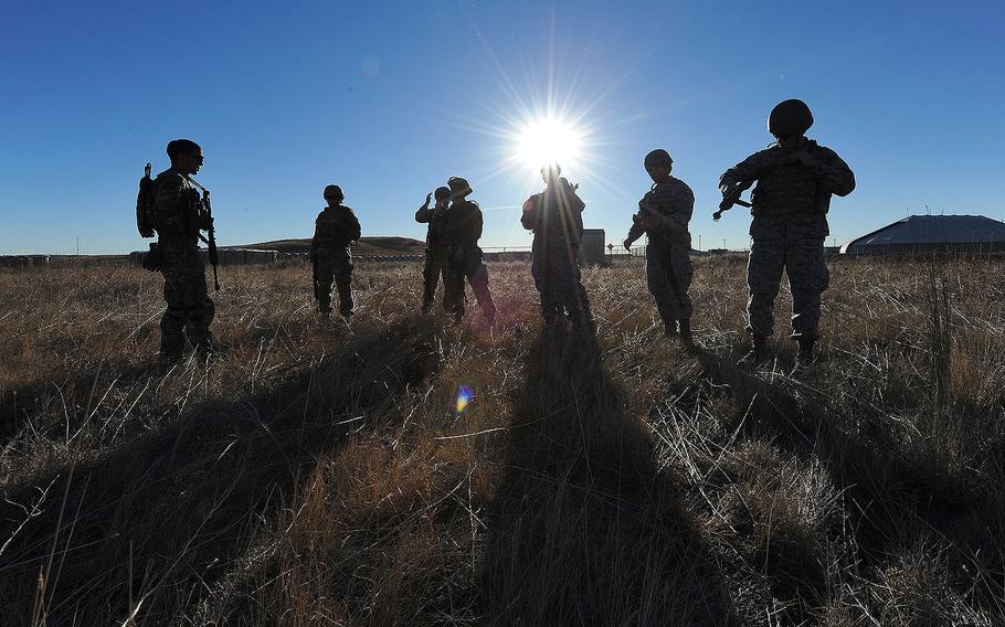 Servicemembers at a Fort Carson Colorado training range on Wed. Nov. 9, 2016.