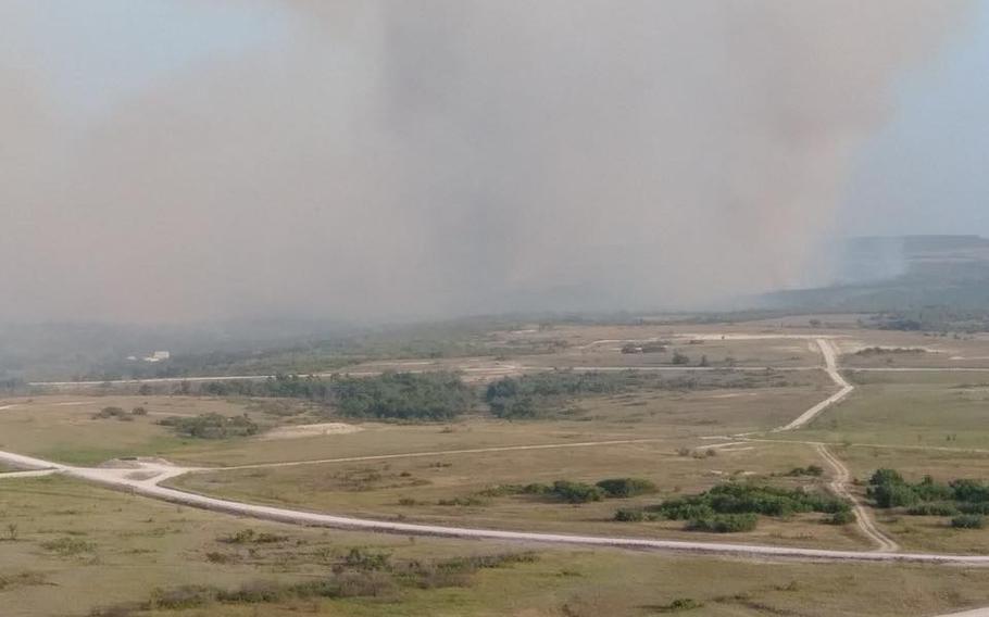 A wildfire at Fort Hood, Texas has created a pause in live-fire training at the Army installation there. The fire has been burning for about four days and covers about 6,500 acres of the sprawling 108,000-acre post, officials said.