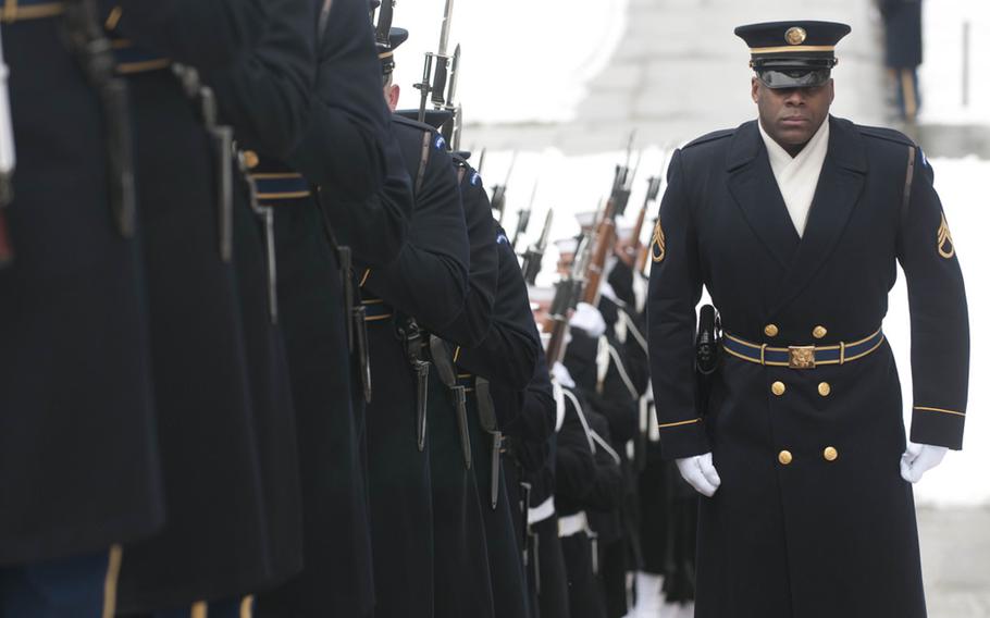 The 3d U.S. Infantry Regiment (The Old Guard) provides ceremonial support for an Armed Forces Full Honor Wreath Laying Ceremony in honor of the Unknowns by His Excellency, Enrique Pe?a Nieto, President of the United Mexican States, at the Tomb of the Unknown Soldier, Arlington National Cemetery, Va., on Jan. 6, 2015.