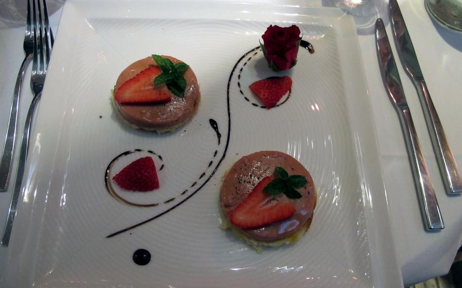 The fois gras appetizer at tira tardi in Vicenza, Italy, looked inviting on Valentine's Day.