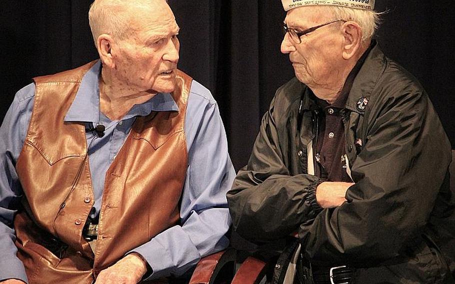 Pearl Harbor veterans James Leavelle, left, and Adone "Cal" Calderone, at the 19th annual American Veterans Center Veterans Conference & Honors and National Youth Leadership Summit in Washington, D.C., in November, 2016. Leavelle was the first person to interrogate Lee Harvey Oswald after the assassination of President John F. Kennedy.