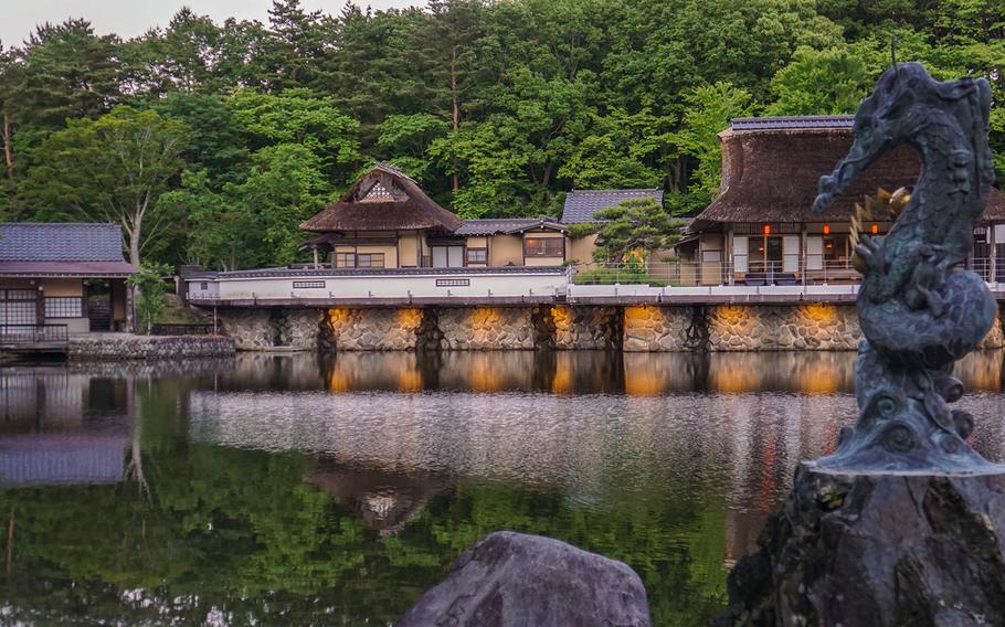 It's well worth taking a walk around the pond, enjoying the traditional architecture and idyllic setting before you visit the Noresore Shokudo buffet at Hoshino Resort Aomoriya.