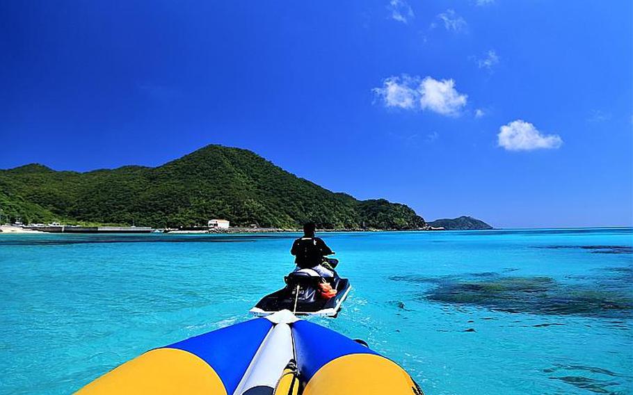 From Aharen Beach, banana boat or glass bottom boat tours make regular excursions to nearby Hanare-jima, an uninhabited island.