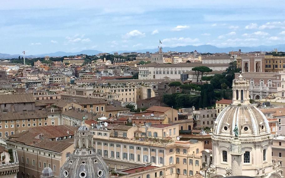 An elevator takes you to the rooftop terrace on the Altar of the Fatherland, where you can enjoy sweeping views of Rome from different angles.