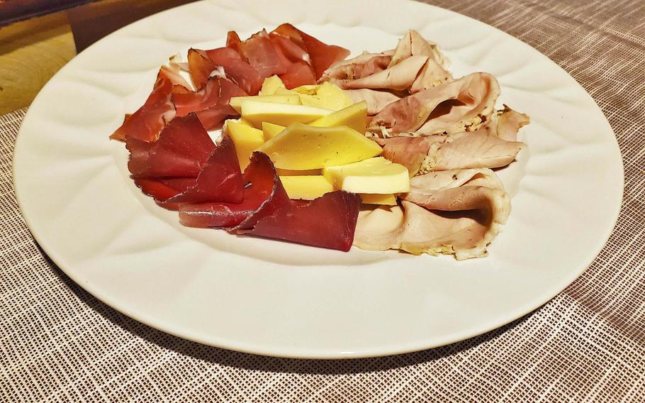 Cellini Ristorante & Pizzeria's appetizer of cold cut meats and cheese.