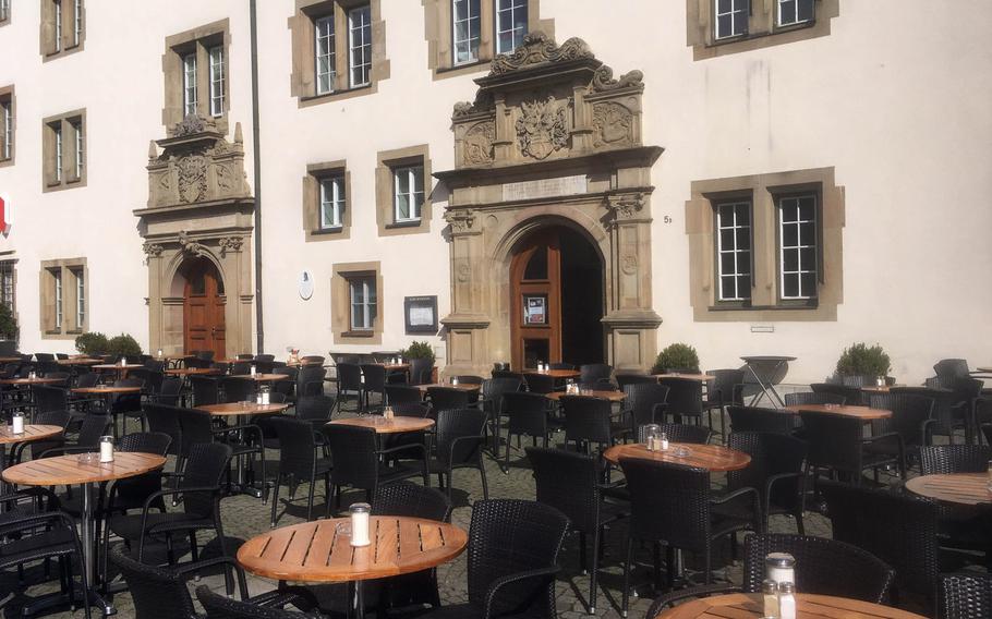 Die Alte Kanzlei in Stuttgart was completely empty on March 17, 2020 because of concerns about the coronavirus. One day later, Stuttgart ordered all eateries in the city to close their doors indefinitely. Alte Kanzlei is offering to bring its cuisine and wines to customers' homes during the shutdown.