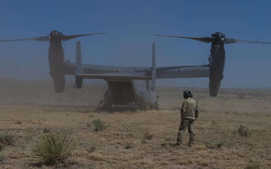 Members of the 71st Special Operations Squadron perform a CV-22 Osprey training exercise near Albuquerque, New Mexico, May 27, 2021. 