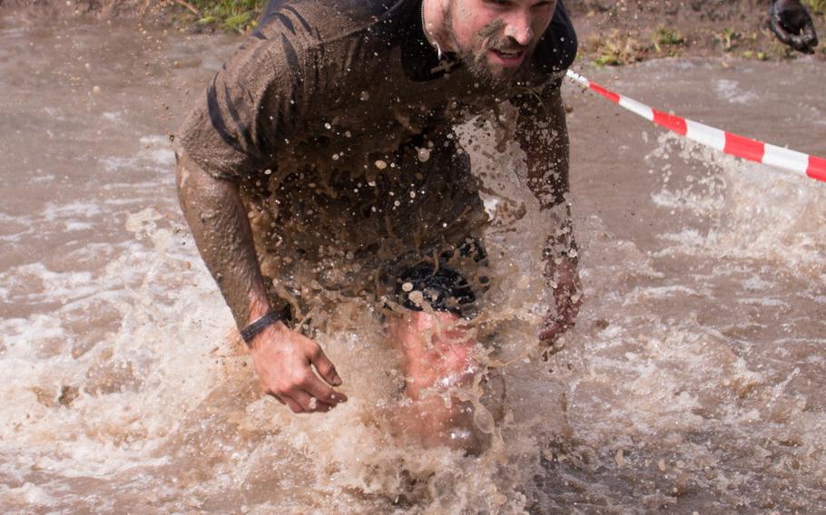 Approximately 800 people took on the Grafenwöhr Rugged Terrain Obstacle Course at USAG Grafenwöhr on April 12, 2014