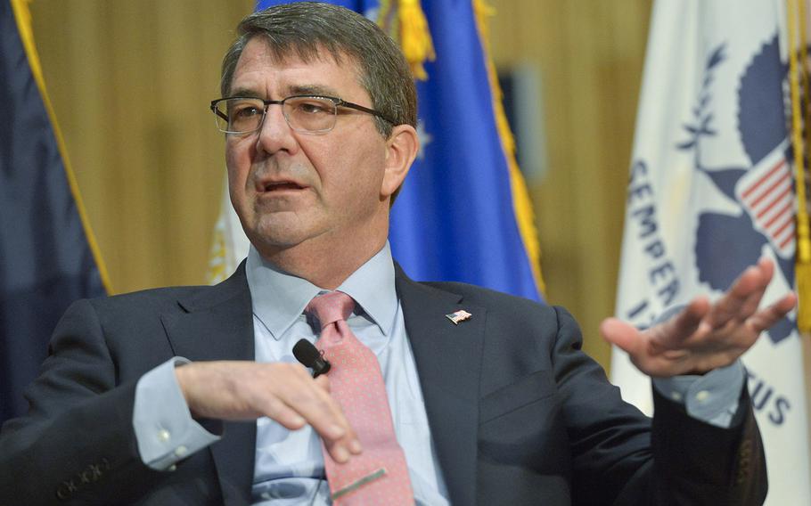 Secretary of Defense Ash Carter participates in a panel discussion at Syracuse University, Syracuse, N.Y., March 31, 2015.